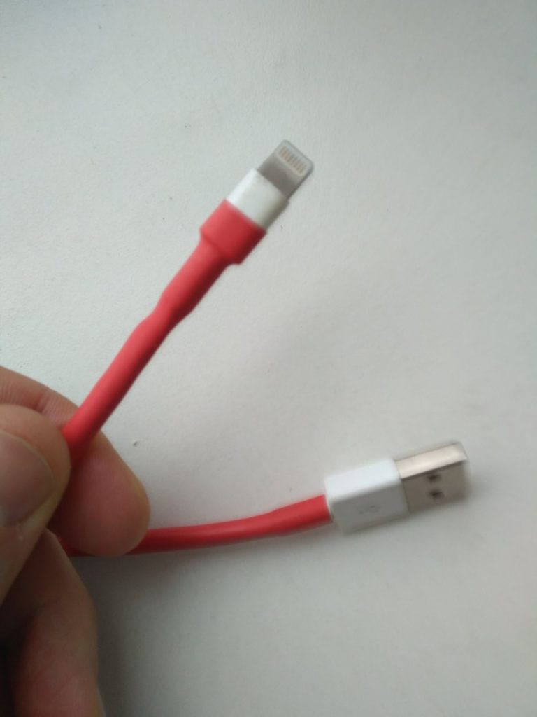 DIY - Apple Lightning Charge Cable Repair