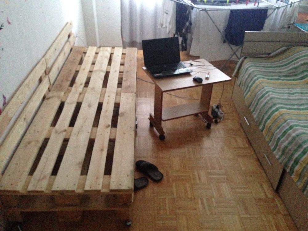 DIY - Euro Pallet furniture