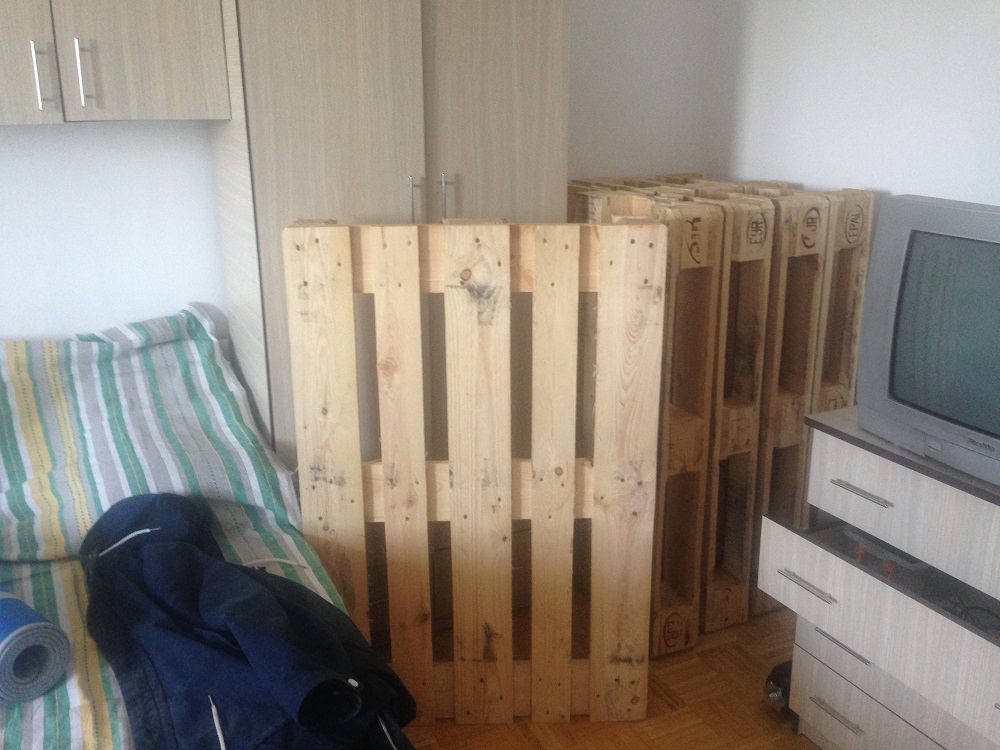 DIY - Euro Pallet furniture