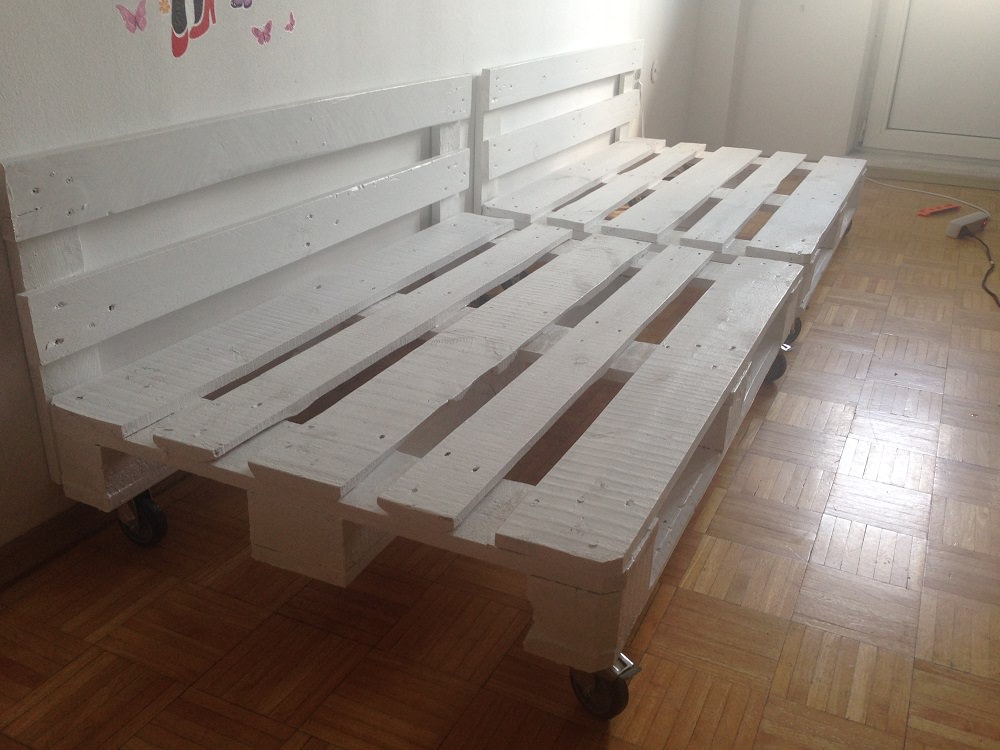 DIY - Euro Pallet furniture (Update)