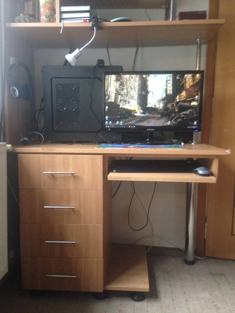 DIY - Upgrading PC Desk