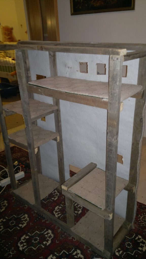 Do It Yourself - Castle for Cats